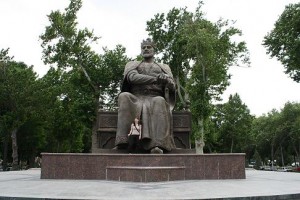 Statue of Amir Timur