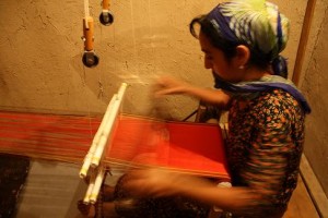weaving Silk making